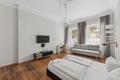 Hotel 1A Apartment Berlin near Mauerpark Flea Market