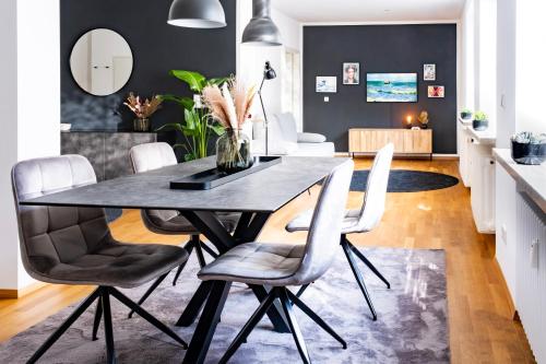 stycoz - Modernes Loft - 80 m2 - Küche - Parken in Memmingen, Deutschland