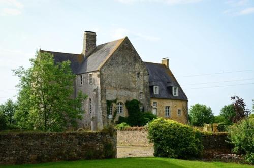 Le Chateau de Neuilly la Foret - Location saisonnière - Isigny-sur-Mer