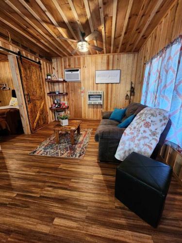 Unique Country Cabin Meets Farmhouse Modern!!!