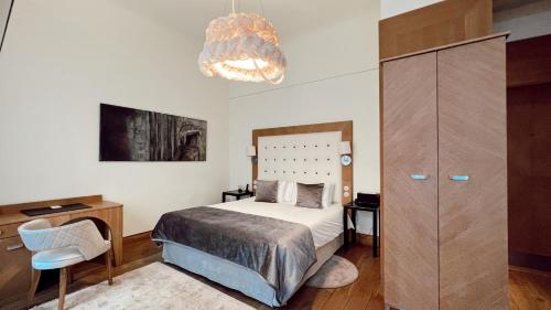 1 queen bed