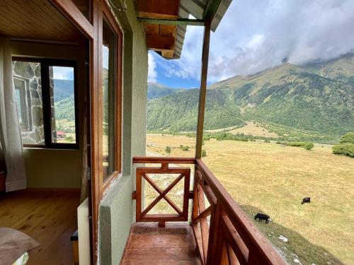 Balkons/terase, Hotel Lamala in Mazeri