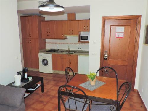 APARTAMENTOS CASERIA DE COMARES, Granada (Foto 10)
