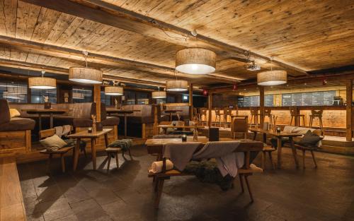 Alpenclub - image 11