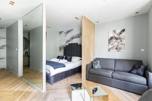 Neuilly/Paris :Magnifique appartement 4P