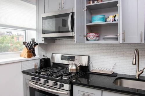 Modern 1BR Exclusive Space in Historic Brooklyn