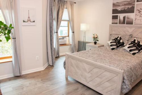Modern 1BR Exclusive Space in Historic Brooklyn