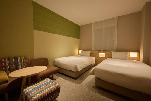 Superior Twin Room with Free access to Lounge - Smoking