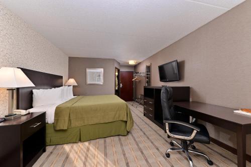 Quality Inn & Suites Matteson near I-57 in Matteson (IL)