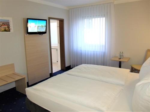 Hotel Brehm - image 6