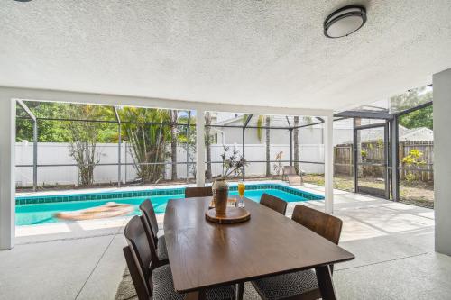 Heated Pool! Paradise in Midtown Tampa 3B2B in Tampa, USA