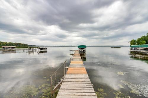 Lakefront Isle Escape with Dock and Fire Pit!