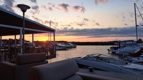 Vasilevičių Sodyba - Entire Homestead with Sauna (Vasileviciu Sodyba - Entire Homestead with Sauna) in Priekule