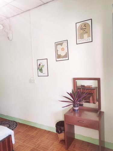 Phong lack Guest House - image 5