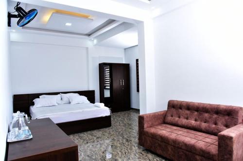 Lavilla inn rooms and dormitory wayanad kambalakkad