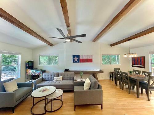 Canyon Lake/River House Retreat-Best Location! in Canyon Lake, USA