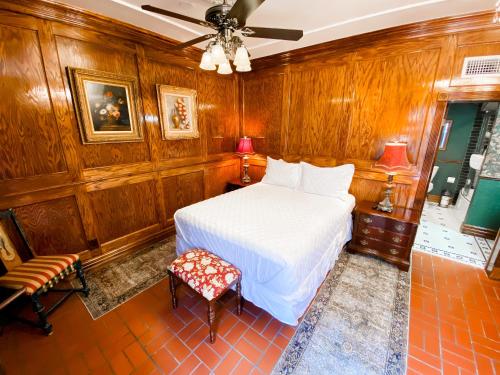 Park Place Inn and Cottages in Sanford, USA
