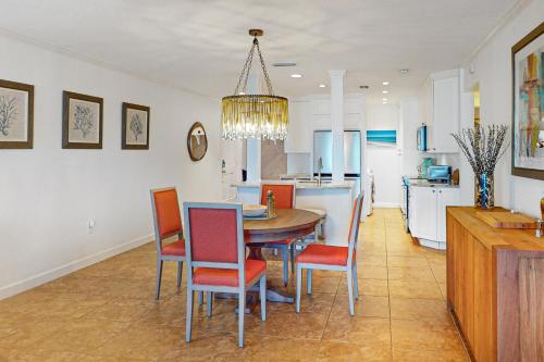 Tortugas De Mar, Unit 303B in Belleair Beach