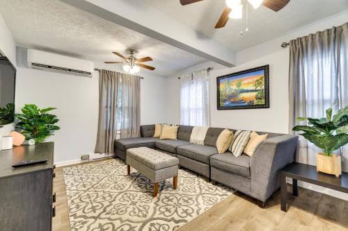 5 Mi to Tobyhanna State Park: Home w/ Game Room! - Pocono Springs, PA