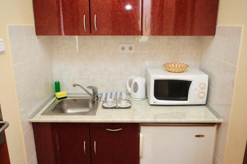 Apartman Bella Hotel - image 6