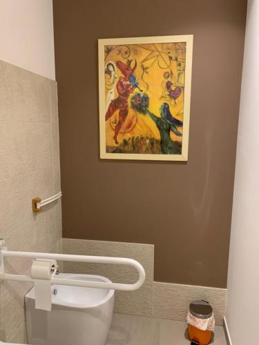Double Room with Private Bathroom image 9