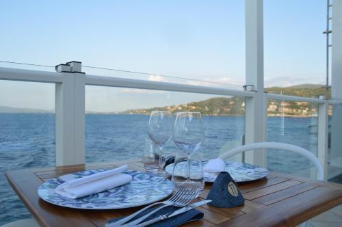 Hotel La Caletta - image 4