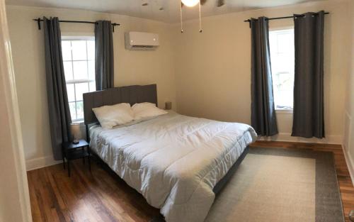 Renovated Cottage Minutes From Downtown, Durham