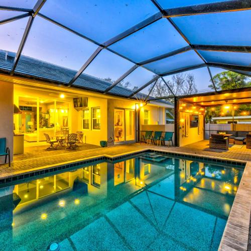 Luxury Home in Downtown Sarasota, HTD POOL/Hot tub in Sarasota, USA