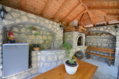 J & P Apartments Orahovac - image 5