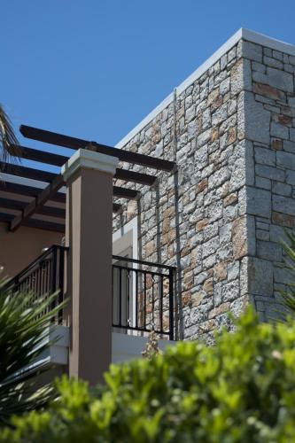 Lito Beach Hotel – Gerani, OK