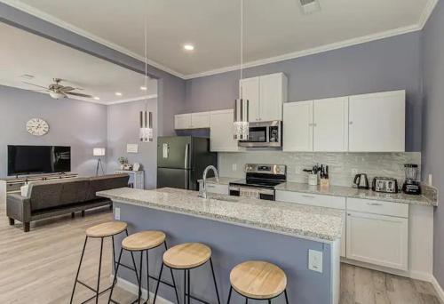 3 mins from Magnolia, Baylor, and Downtown Waco in Waco, USA