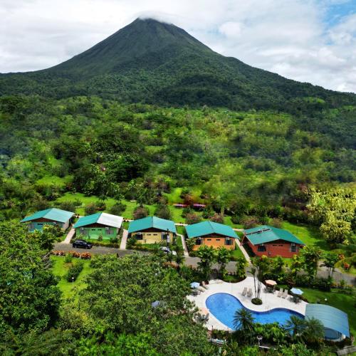 27 Best Places to Stay in La Fortuna: Hotel Guide