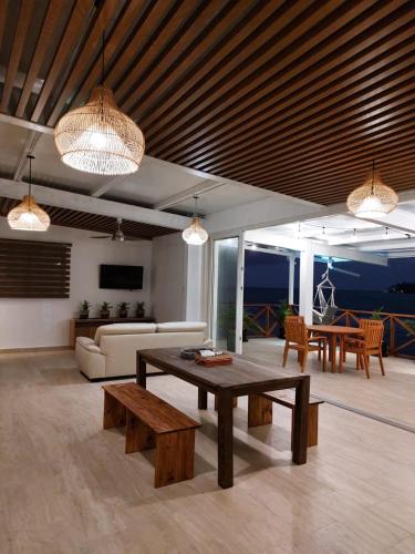 Kasakai Beachouse in 格蘭德島