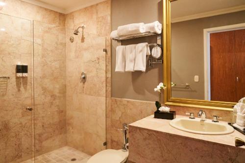Standard Double Room image 3