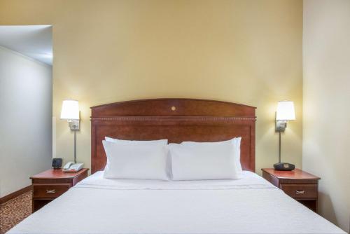 Hampton Inn By Hilton & Suites Oklahoma City-South