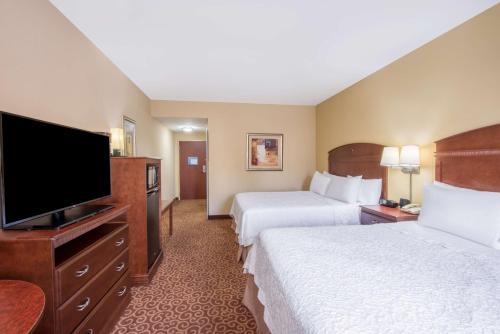 Hampton Inn & Suites Oklahoma City - South - image 9