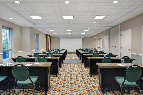 Hilton Garden Inn Jacksonville JTB/Deerwood Park