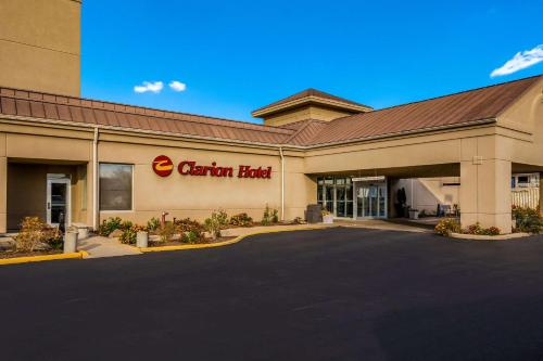 Clarion Hotel And Conference Center - Joliet