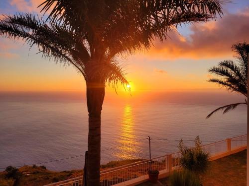Casa Farol, Panoramic Ocean View Villa, Madeira 2