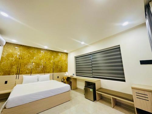 24 Gold Homestay