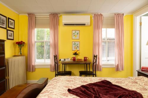 Carlisle House Bed and Breakfast