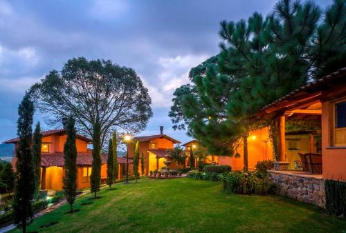 Cabaña Boutique con Jacuzzi Wisteria