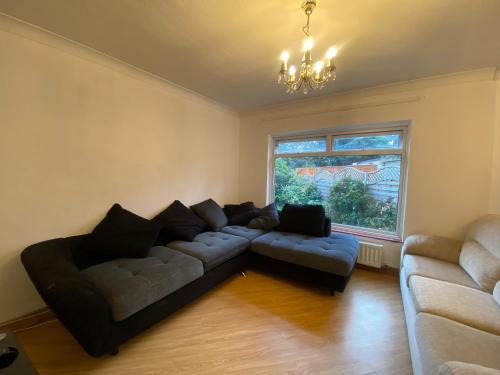 Cosy 3BR Home Close to Villa Park Castle Bromwich off the M6