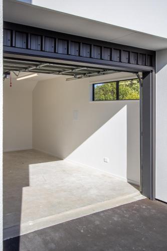 Sunsoaked & Stylish 3 Bed, 1.5 Bath Home w Garage in Mairehau