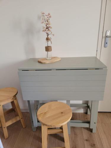 Petit Cocon - Dormir Comme A La Maison in Saint-Julien-de-Vouvantes