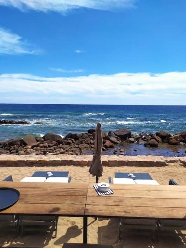 Beach, Studio jardin Piscine climatisatisation acces plage near Boulouris Sur Mer Train Station (Saint-Raphaël)