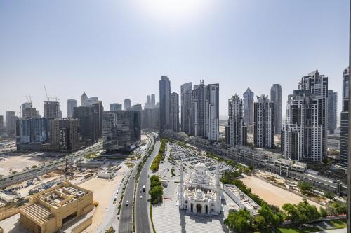 Spacious Studio in Downtown I 8 Boulevard Walk - image 9