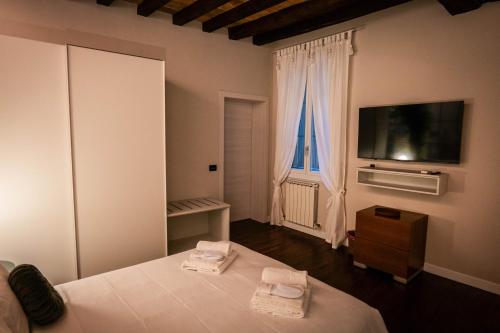 Deluxe Suite image 4