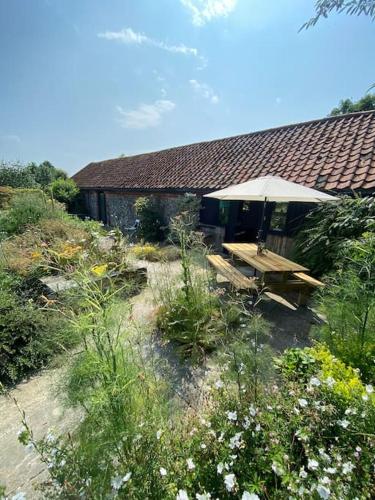 Oyster Barn sleeps six, North Norfolk