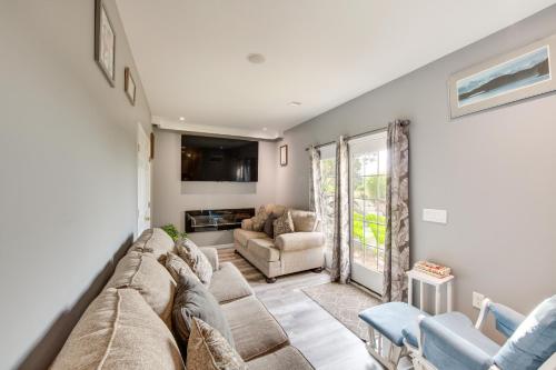 Mountville Rental with Private Patio and Gas Grill! in Mountville, USA